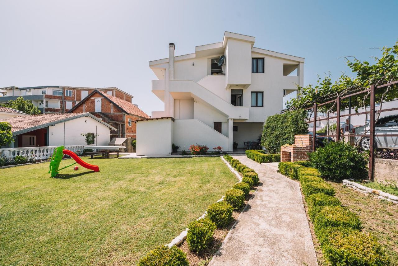 Apartments Radosevic Ulcinj Exterior photo