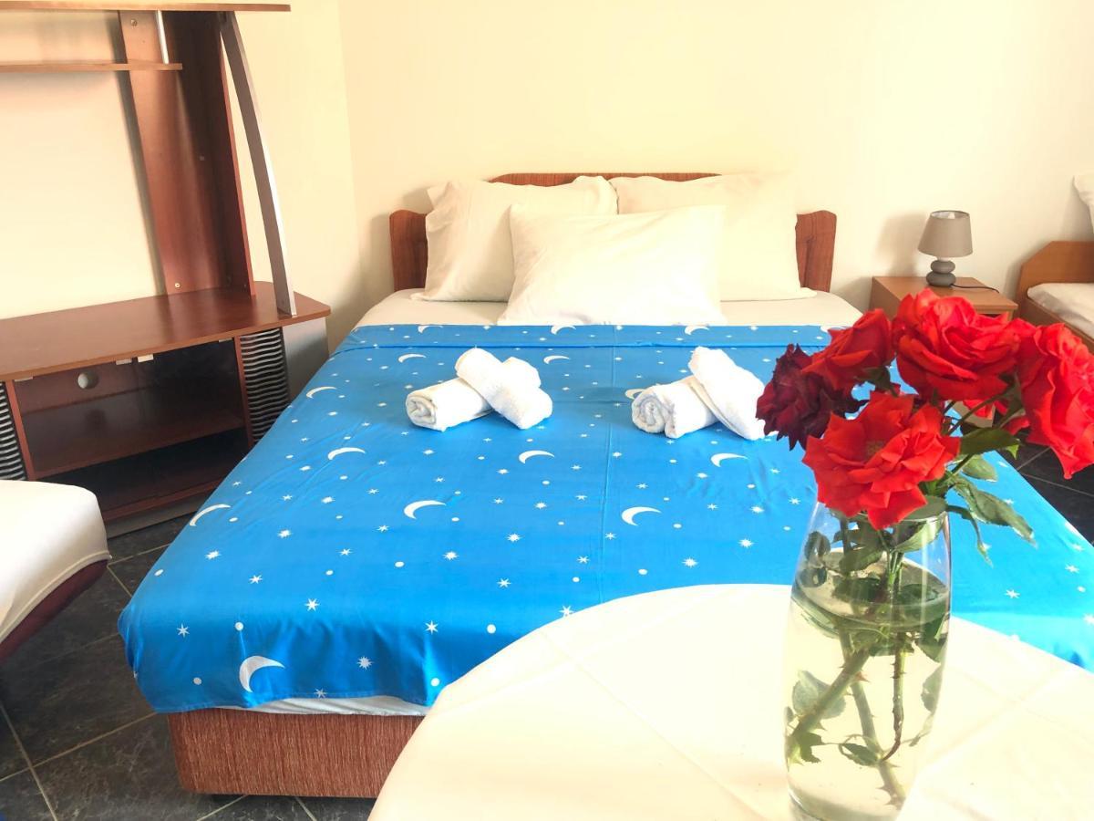 Apartments Radosevic Ulcinj Exterior photo