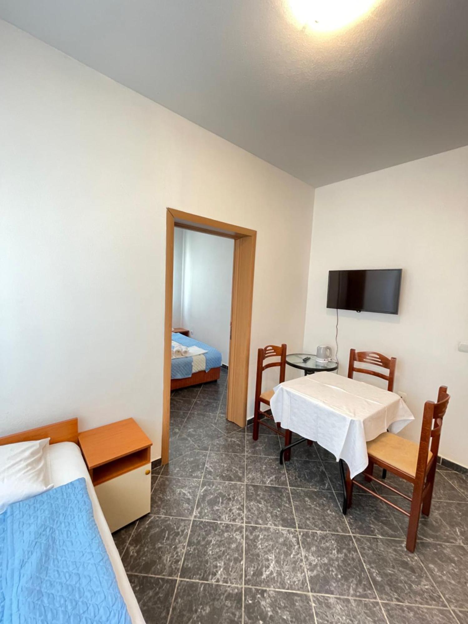 Apartments Radosevic Ulcinj Room photo